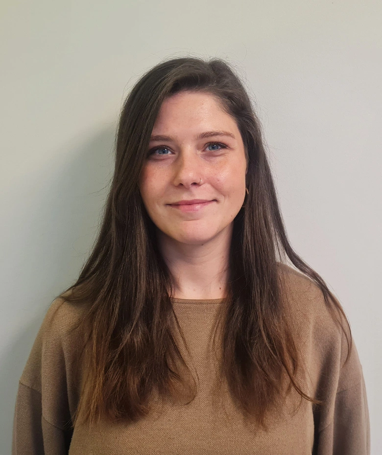 Portret van Dunja Joye, psychologisch consulent bij Praktijk West